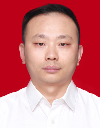 执行会长袁鹏程