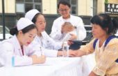 健康义诊进社区 贴心服务暖民心